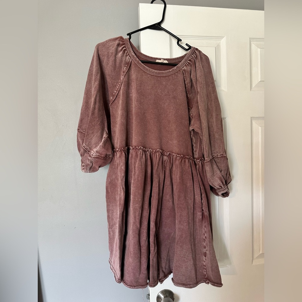 Easel sweatshirt tunic